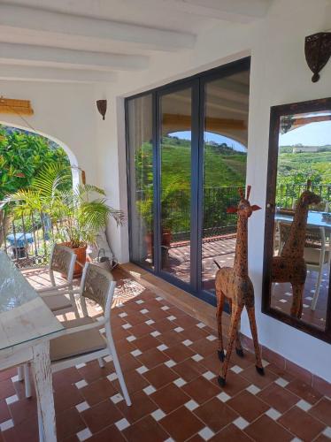 Casa14 - Tap to explore photos