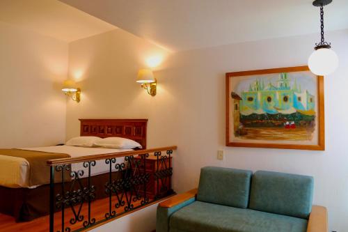 Superior Queen Room image 3