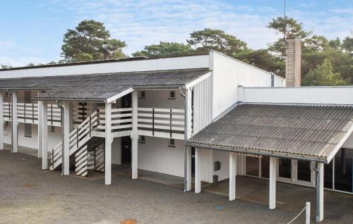 1 Bedroom Lovely Apartment In Nexø - Location saisonnière - Neksø