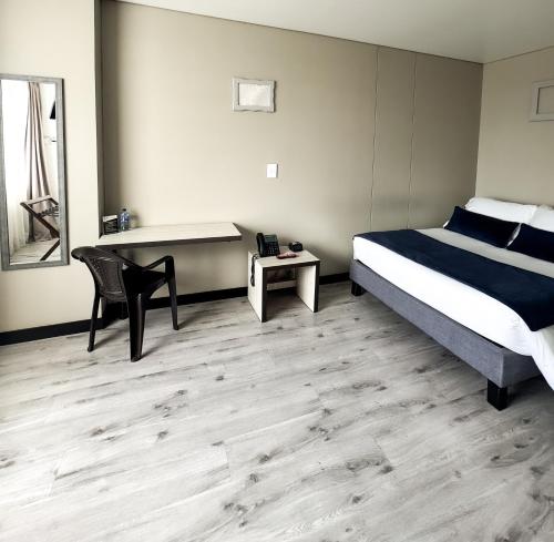 Single Room image 10
