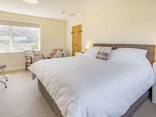 A szálláshely kívülről, Pant Y Cwtsh in Llandyfaelog