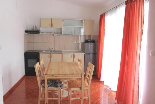 Apartments Mileva - image 6