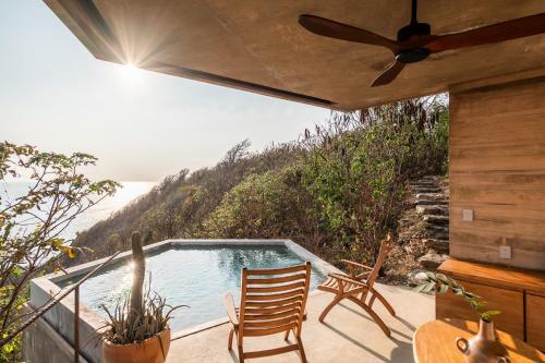 Skats, La Valise Mazunte, Member of Small Luxury Hotels in La Ventanilla