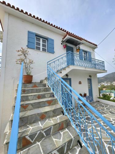 Poros sunset house in Poros