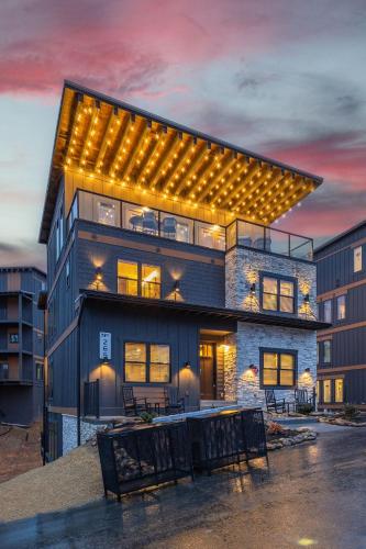 Smith Creek Resort, Пиджен-Фордж