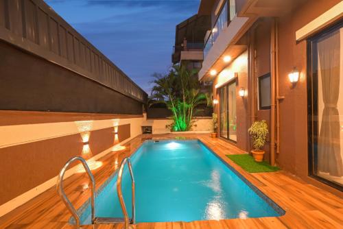 View, Canary Villa by Tropicana Stays near Della Adventure