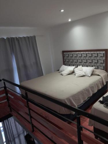 2 bedrooms, 4 beds