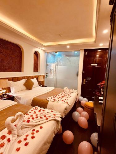 room detail thumbnail 1