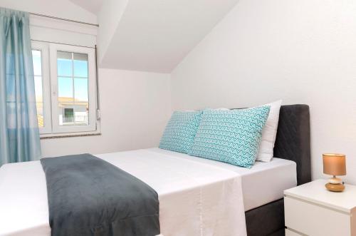 One-Bedroom Apartment - Second Floor image 4