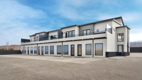 Vizcaya #11 - Moab's Newest Luxury Rental in Spanish Valley