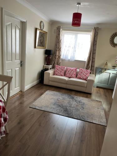 The Coach House in แบลลินาสโลว์