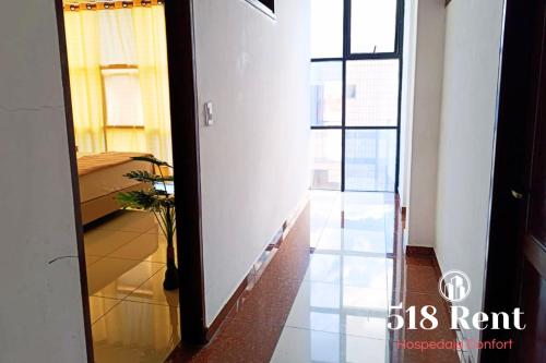 Studio Backpackers Wifi, Central , Fan in Santa Cruz De La Sierra