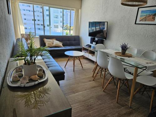 المرافق, Descanso, playa y diversión en familia (Descanso, playa y diversion en familia) in Aidy Grill