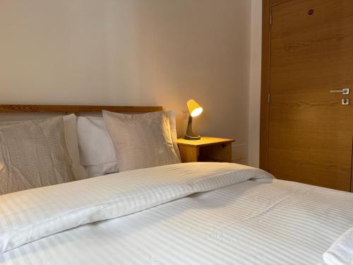 Green Rooms - image 11