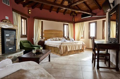 TERPOU StoneHouse and Suites Deluxe Family Suite in Agios Vlasios