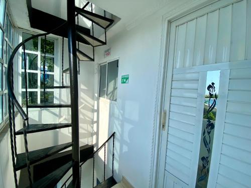 2 bedrooms, 4 beds