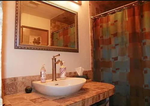 Two-Bedroom House image 2