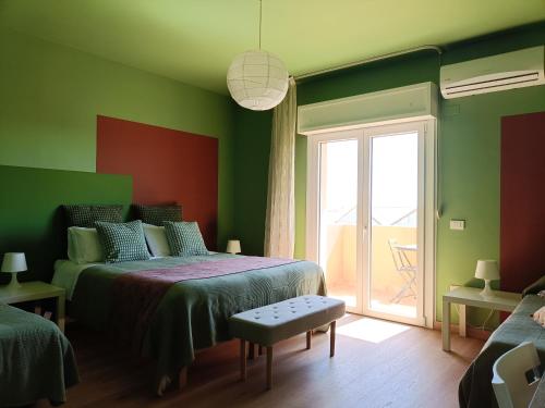 Double Room with Balcony image 10