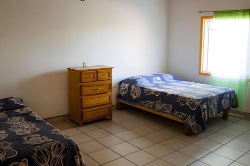 C2 casa 8 personas con alberca cerca de Guayabitos planta alta sin cochera in Peñita de Jaltemba, Mexico