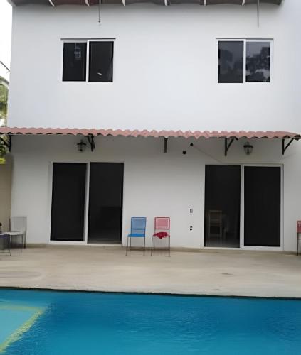C7 Casas la colmena a 3 min playa alberca 4 rec, in Penita de Jaltemba