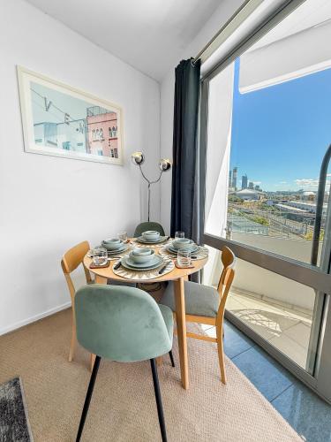 Le Mirage- Stylish, central apartment with pools, sauna, more, Auckland (zdjęcie 7)