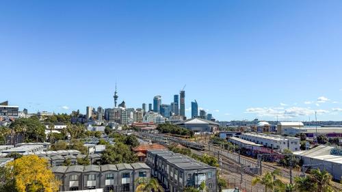 Le Mirage- Stylish, central apartment with pools, sauna, more, Auckland (zdjęcie 9)