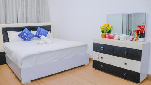 Your Perfect 3BHK Apartment - image 14