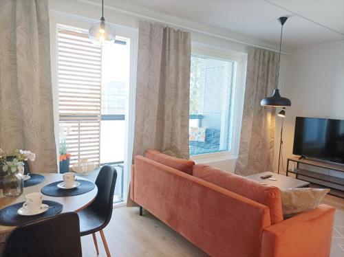 . Ihana uusi huoneisto keskustassa, ilmainen autopaikka!