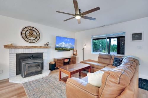 The Eagles Nest With Hot Tub