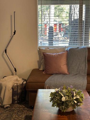 The Eagles Nest With Hot Tub