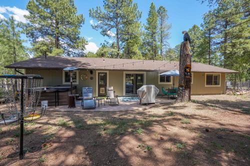 The Eagles Nest With Hot Tub