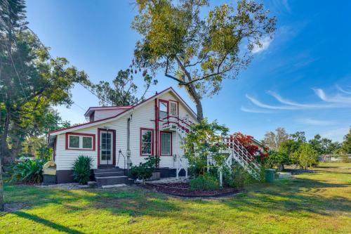Welcome to the Treetop Villa - An Orlando Victorian Getaway in Orlando, USA