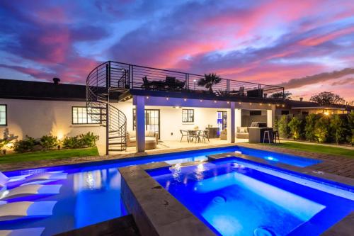 The Sundancer Custom Retreat