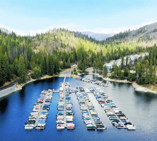 Blue Basecamp - Adventure Starts HERE! in Shaver Lake (CA)