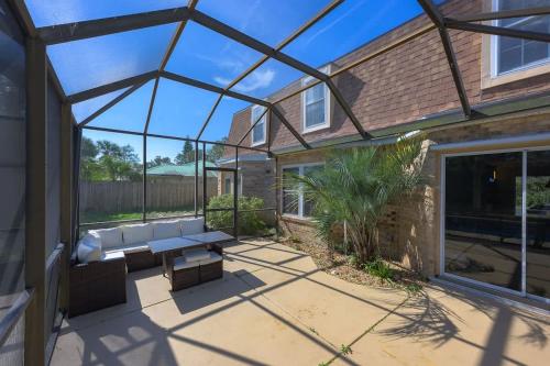 Enjoy Beautiful Ormond Beach 4BR Apt WiFi & Pool Enjoy Beautiful Ormond Beach 4BR Apt WiFi & Pool