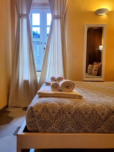 Economy Double Room image 3