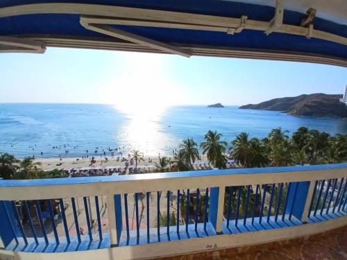 Three-Bedroom Apartment room in APARTAMENTO RODADERO BALCON DEL MAR In