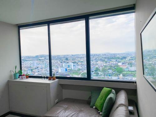 Suite vista al rio desde piso alto parking - image 2