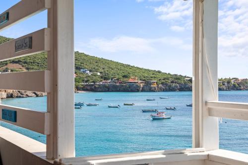 Vistas, Oasis Of Your Dreams in Westpunt