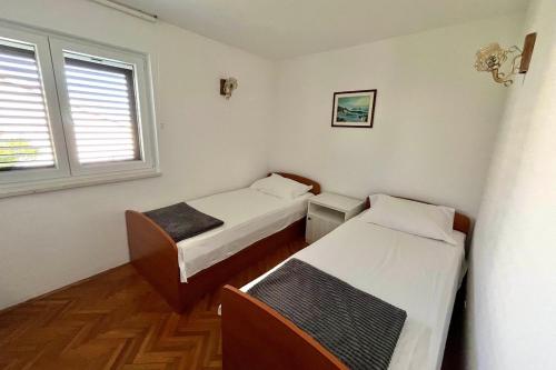 Apartment Maslinica 774b - image 12