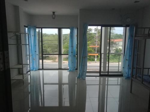 View, มังกรเลโฮลเทลกระบี่ Mangkonlay Hostel Krabi in Ban Sai Thai