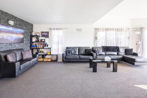 Spacious modern executive home in Wellington -lentoasema
