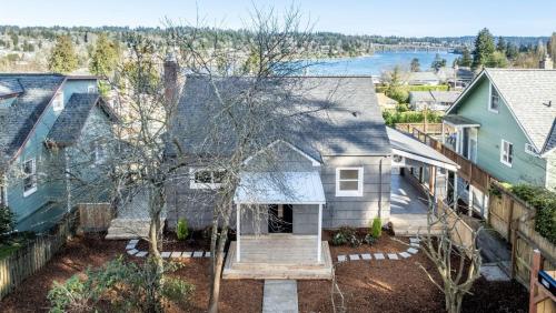 The Lookout Landing home in Bremerton (WA)