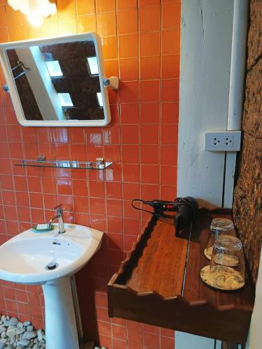 Tonnam Homestay Room Type - Budget Double Room
