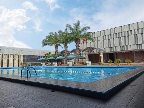 Swimming pool, Hotel Nirwana Pekalongan in Pekalongan