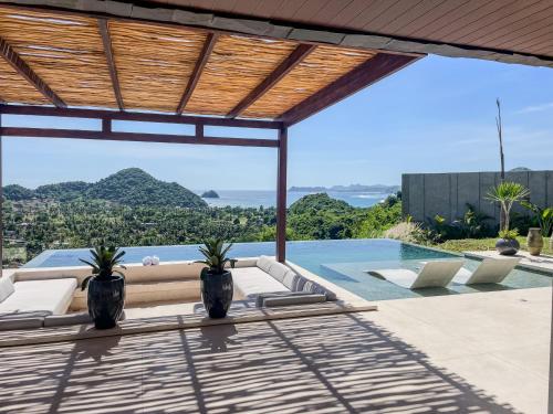 Villa Pseudechis - SeaView - Construction Nearby, Selong Belanak