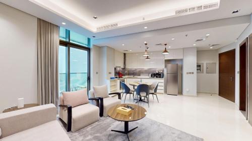 FAM Living -Modern 1-Bedroom Apartment in Nobles Tower Near Downtown, Dubái (foto 3)