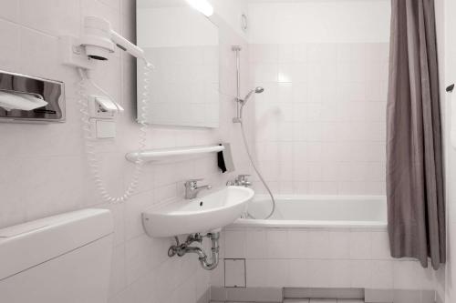 Comfort Hotel Lichtenberg - image 8