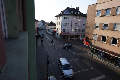 3BR - City Apartments - Kitchen - 10 min to ICE, Siegburg (fotografie 10)