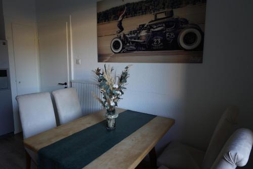 3BR - City Apartments - Kitchen - 10 min to ICE, Siegburg (fotografie 8)
